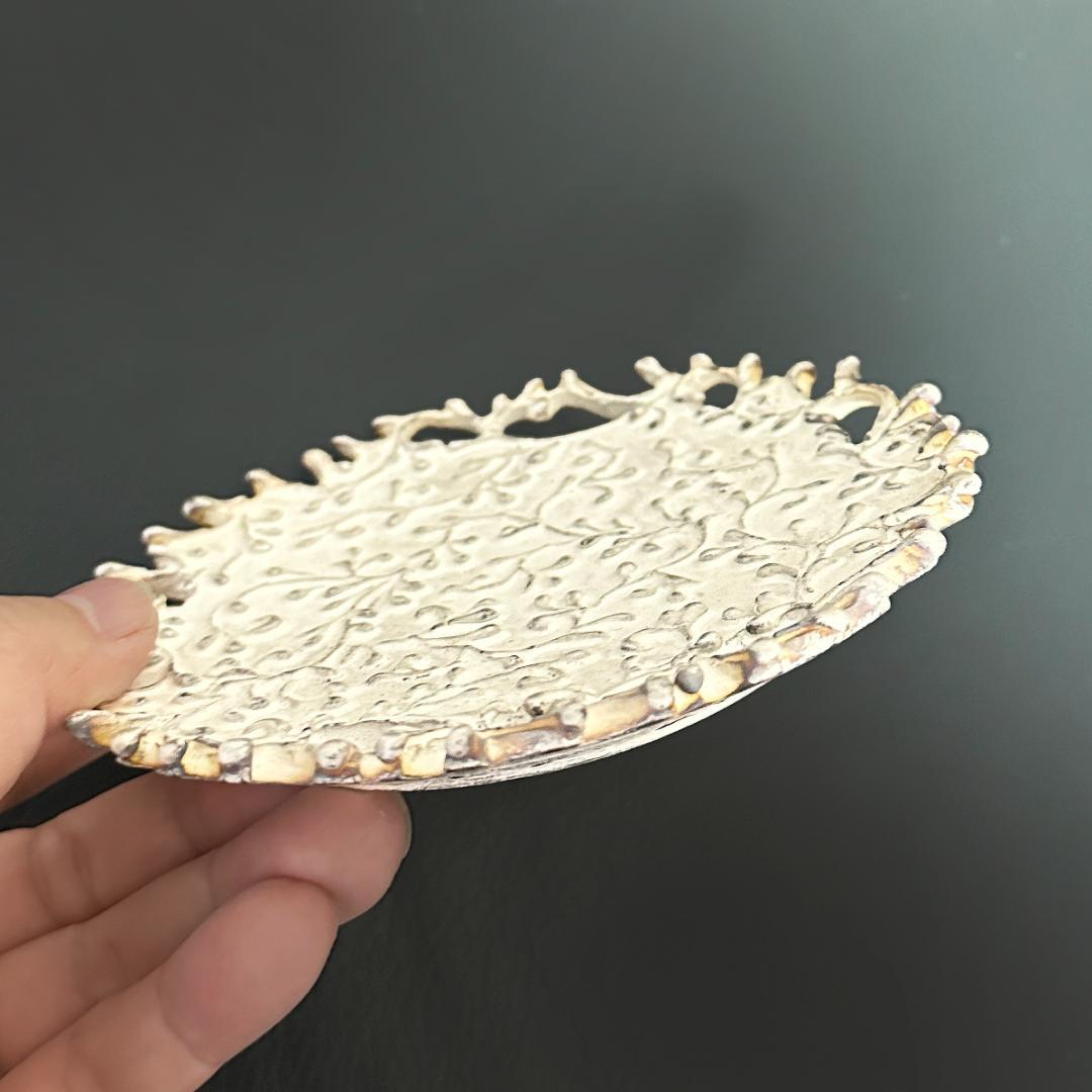 伊藤剛俊 銀彩 イッチン 丸皿 益子焼