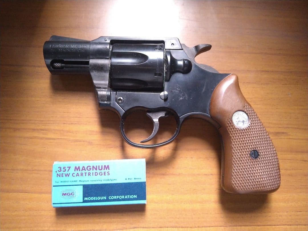コルトローマン　マークⅢ　357マグナム　モデルガン