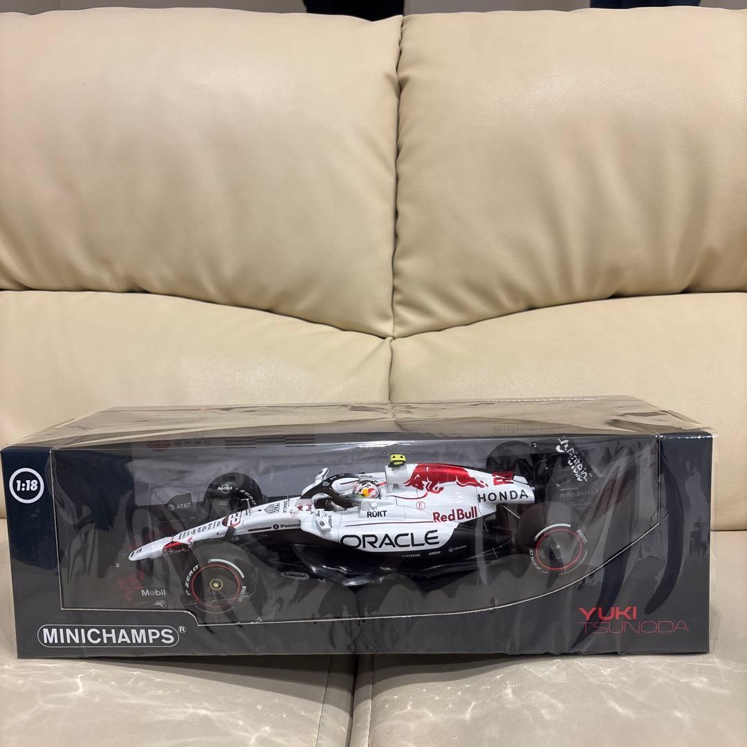 1:18 MINICHAMPS レッドブルRB21 角田裕毅 2025 日本GP