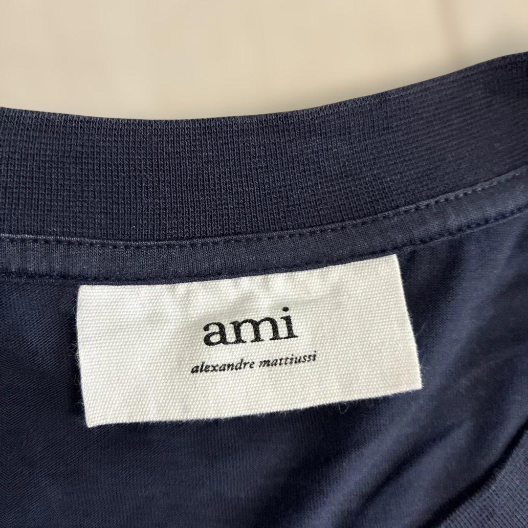 美品　AMI PARIS アミパリス 半袖Tシャツ 濃紺