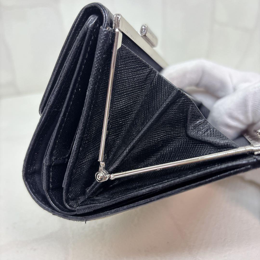 美品✨BURBERRY バーバリー ノバチェック 二つ折り財布 がま口 ブラック