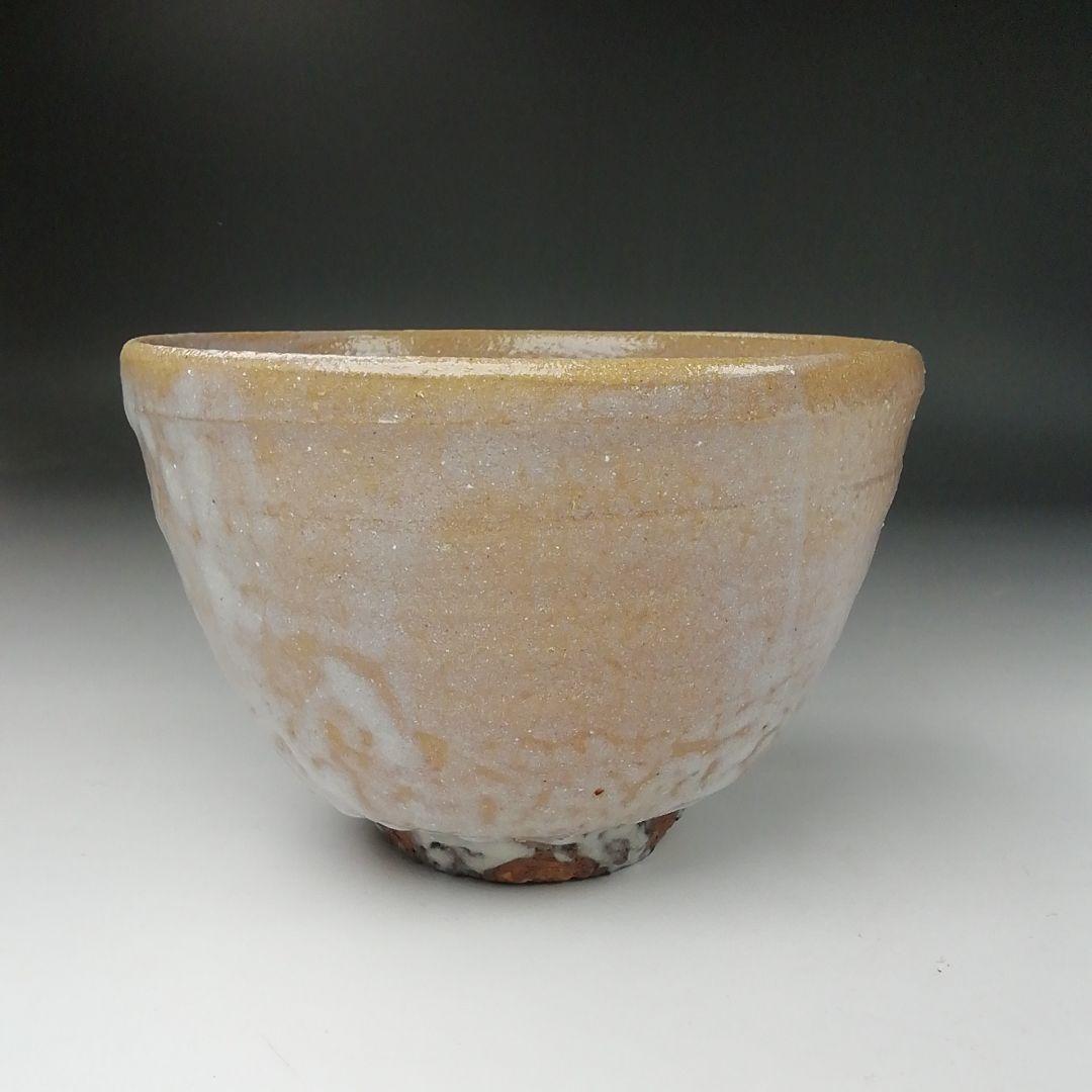 Ｔ３８２　茶碗　『梅華皮はぜ釉　茶碗』『七十四代　朝日豊斎』共箱　抹茶碗　茶道具