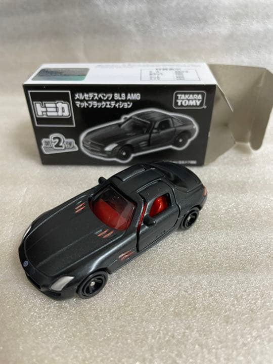 トミカ メルセデスベンツ SLS AMG マットブラックエディション 非売品