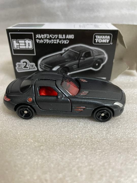 トミカ メルセデスベンツ SLS AMG マットブラックエディション 非売品