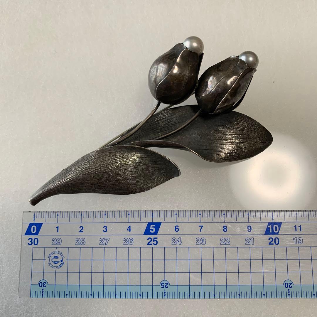 紘　作家銘入り　パール シルバーブローチ 花
