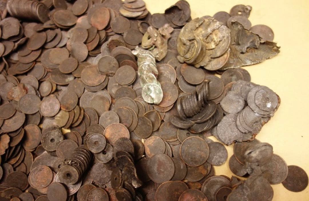 古銭 日本 外国 重量：約11kg まとめて大量 金属腐蝕多数有 ジャンク品