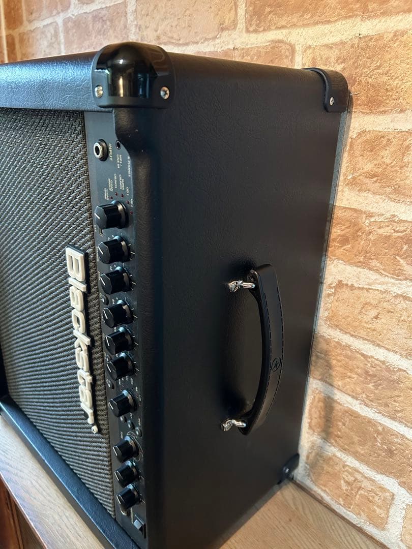 Blackstarギターアンプ(ID:30TVP・30W・12インチSP)