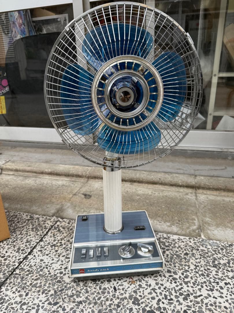 M*す様 昭和レトロ東芝Toshiba Crystal 扇風機「SF-30R」青