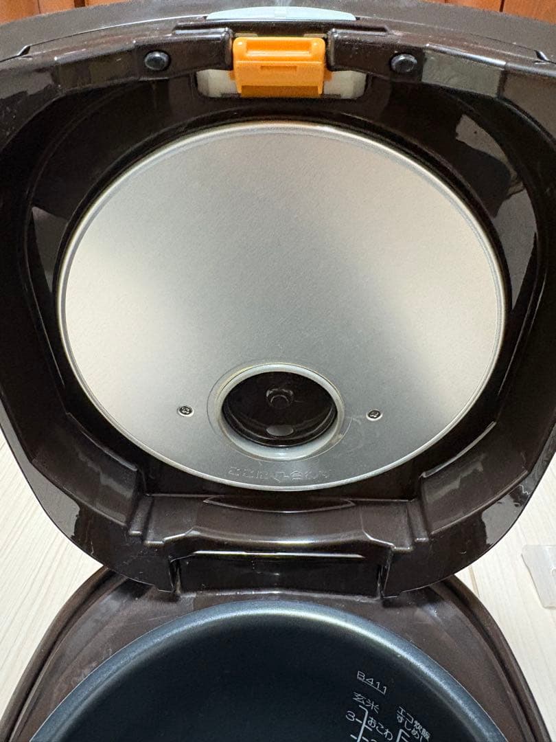 炊飯器 NP-V10 シルバー