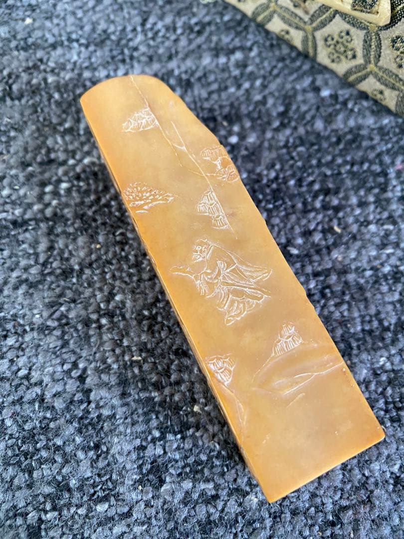 碓下黄・岱下黄　印材　落款印　中国古印材　豪刻 判子　印鑑　印泥　書道　硯　古墨