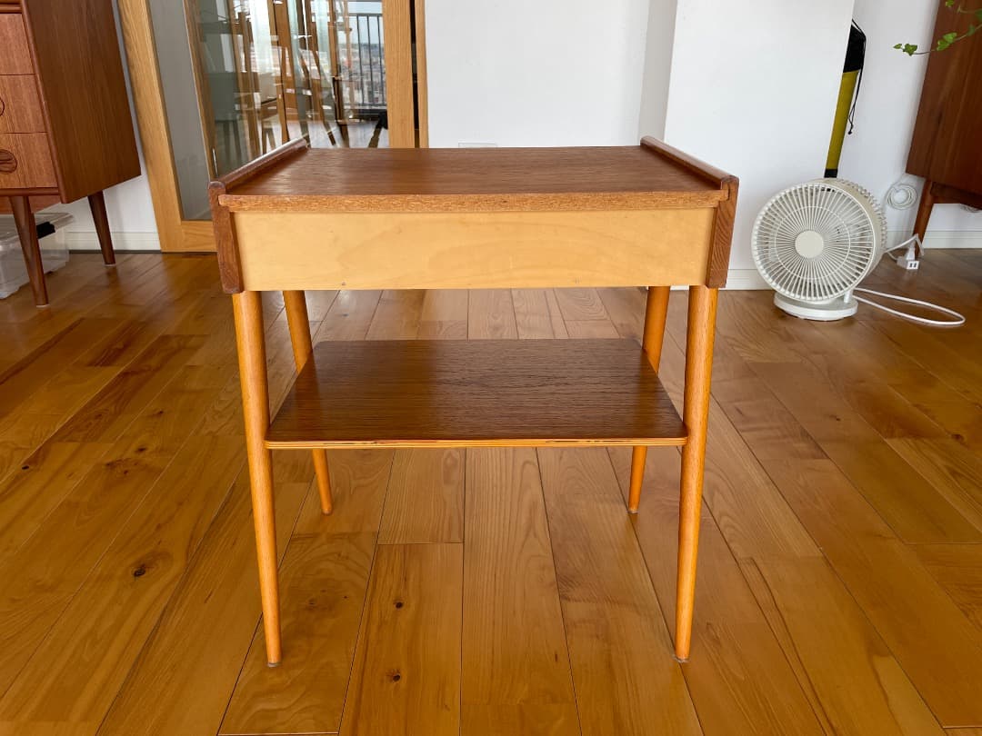 スウェーデン製/サイドチェスト/チーク材ビーチ材