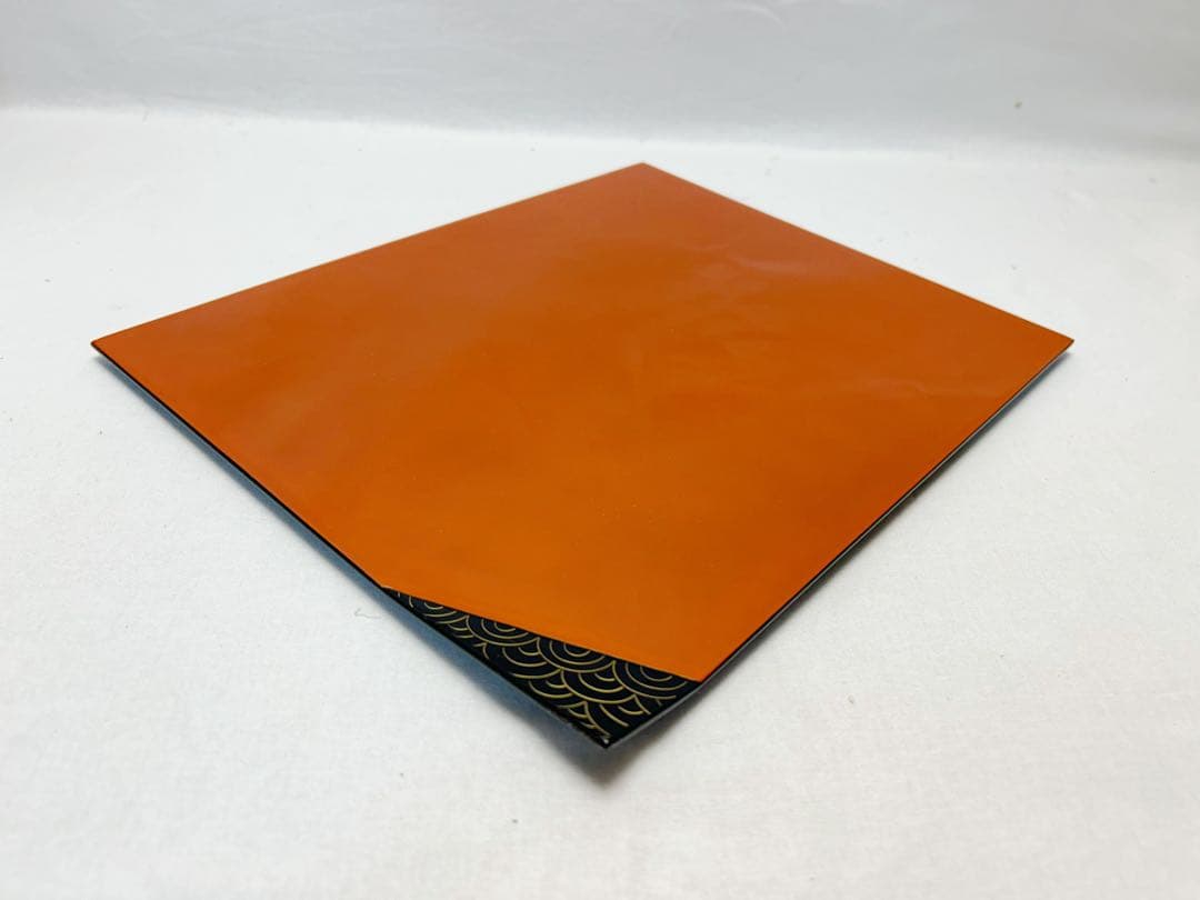 未使用 懐石道具 天然木製 輪島塗 朱塗 波蒔絵 折敷5客 栞 共箱