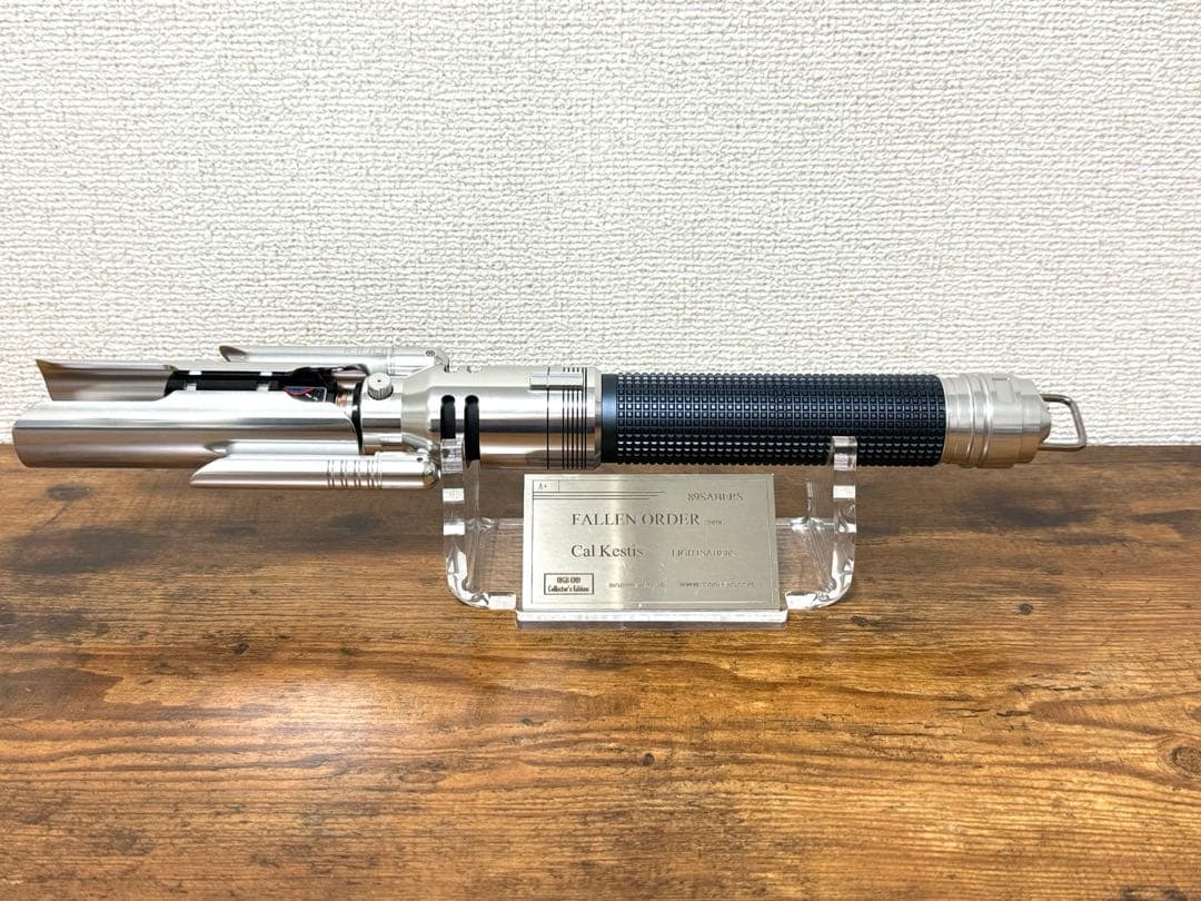 89SABERS カスタムライトセーバー　カル・ケスティス