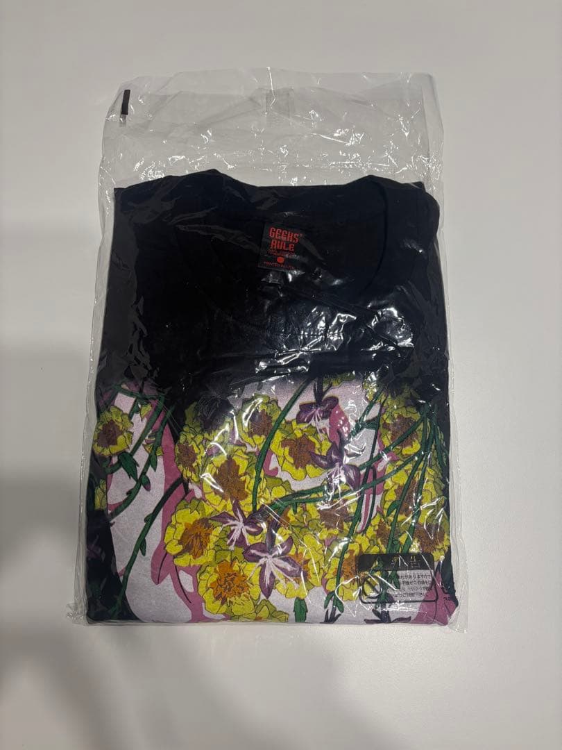 ギークスルール　チェンソーマン　レゼ編Tシャツ