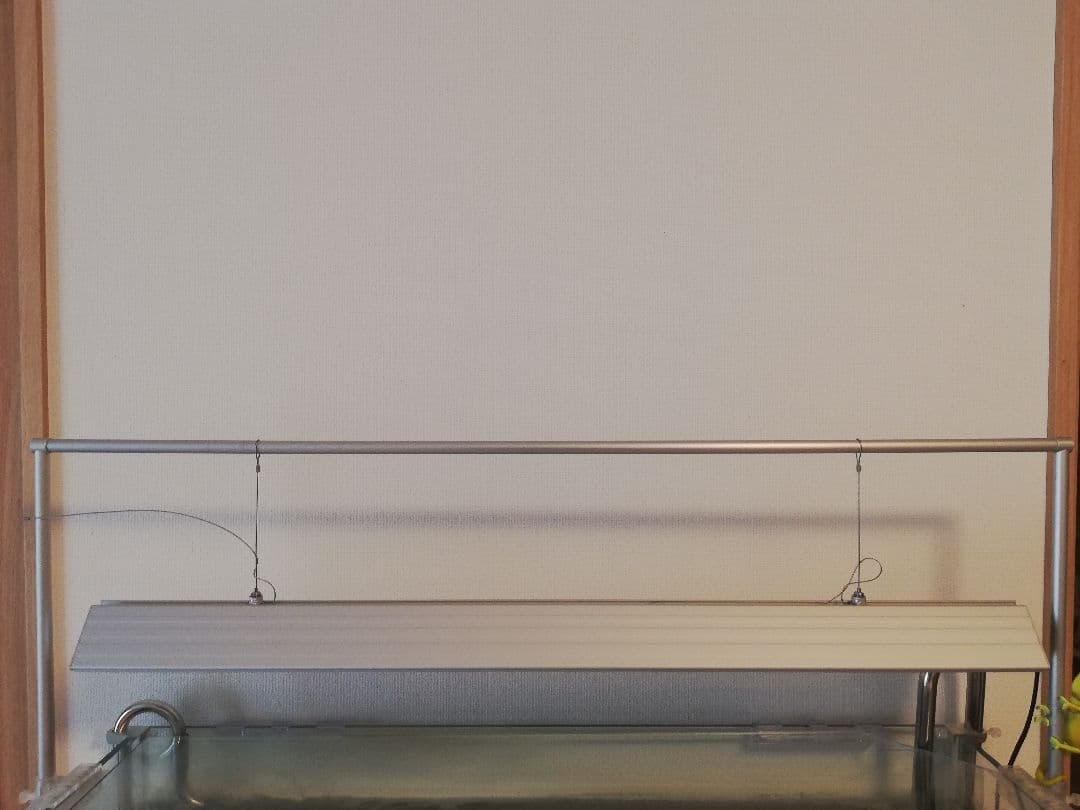 アクロ トライアングル LED グロウ ブライト 　900