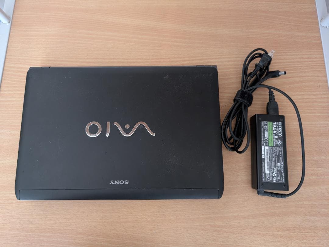 【動作品】VAIO ノートPC VPCS14AGJ