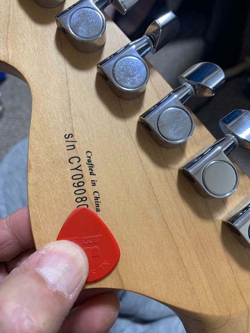 Squier Affinity Stratocaster スクワイア ストラト