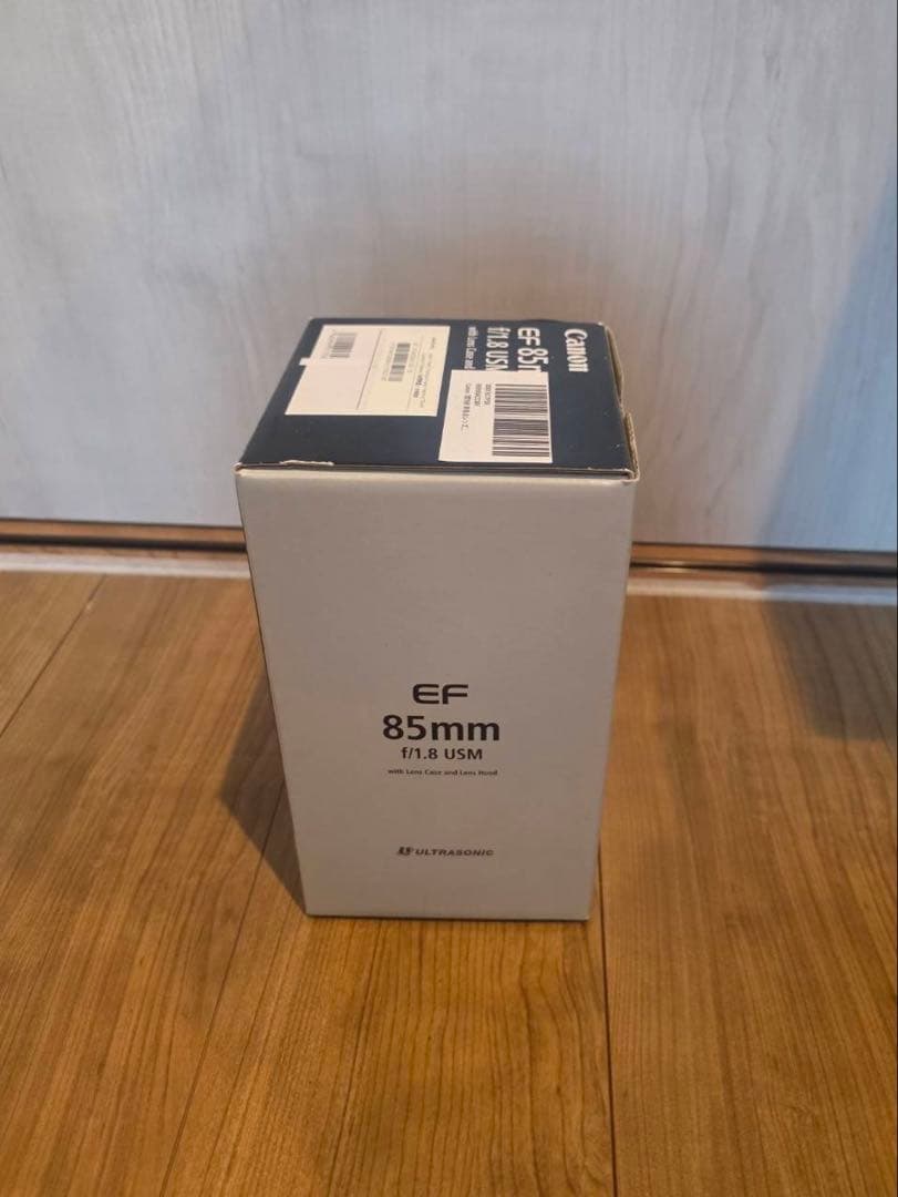 Canon EF 85mm f/1.8 USM レンズ