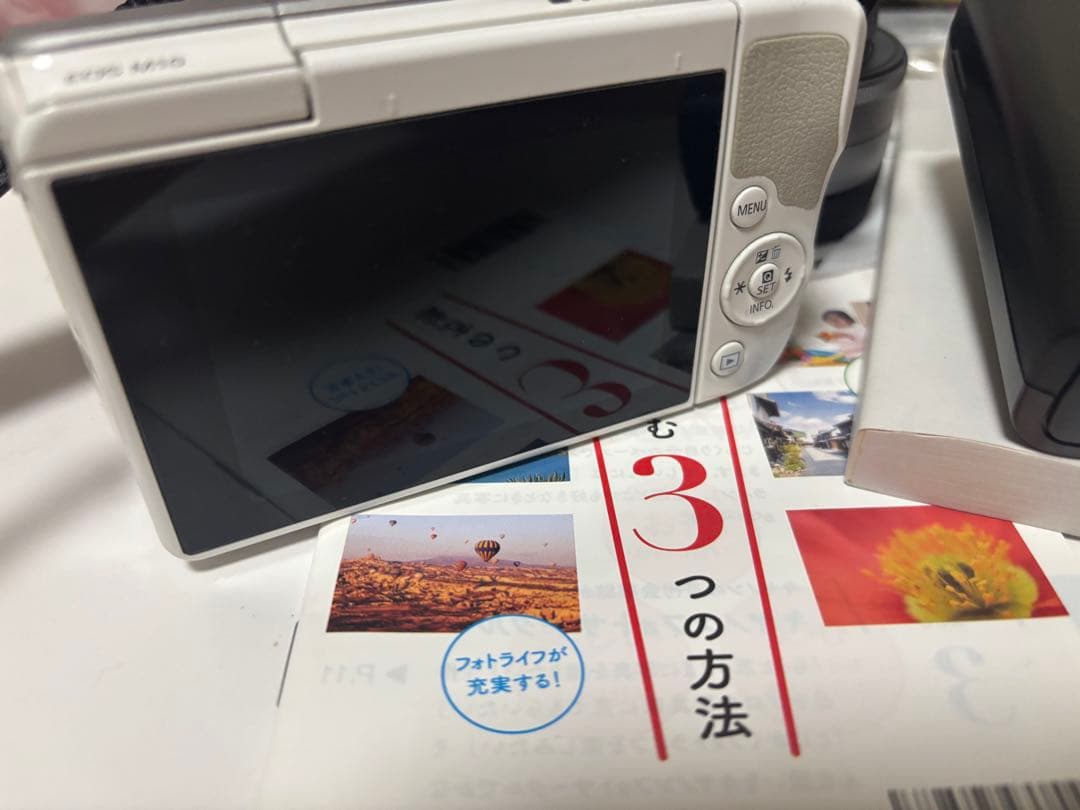 Canon EOS M10 ミラーレス一眼カメラ