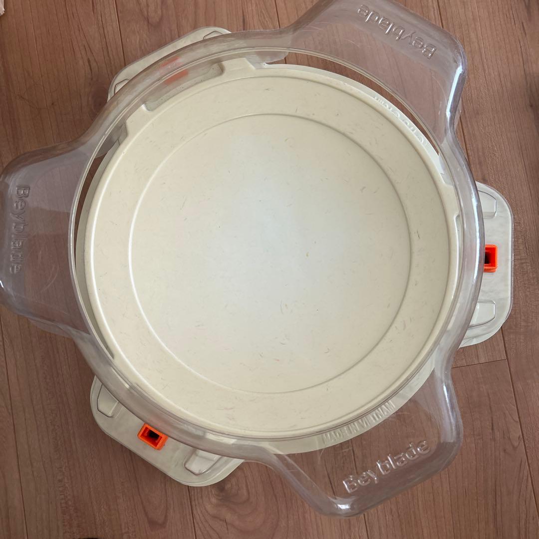 ベイブレードセットとバトルスタジアム　まとめい売り