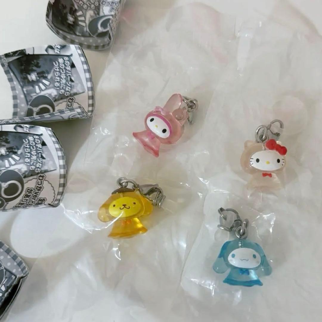 サンリオ　めじるしアクセサリー　てるてる坊主