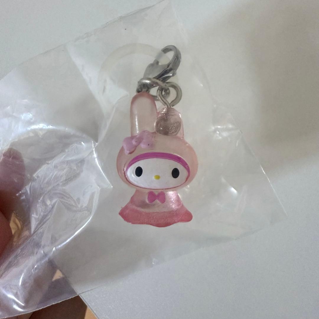 サンリオ　めじるしアクセサリー　てるてる坊主