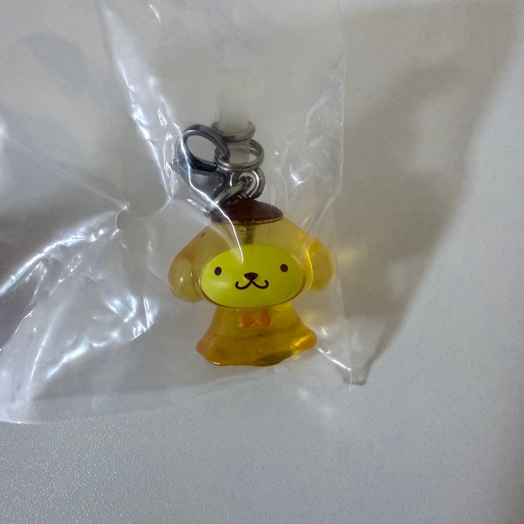 サンリオ　めじるしアクセサリー　てるてる坊主