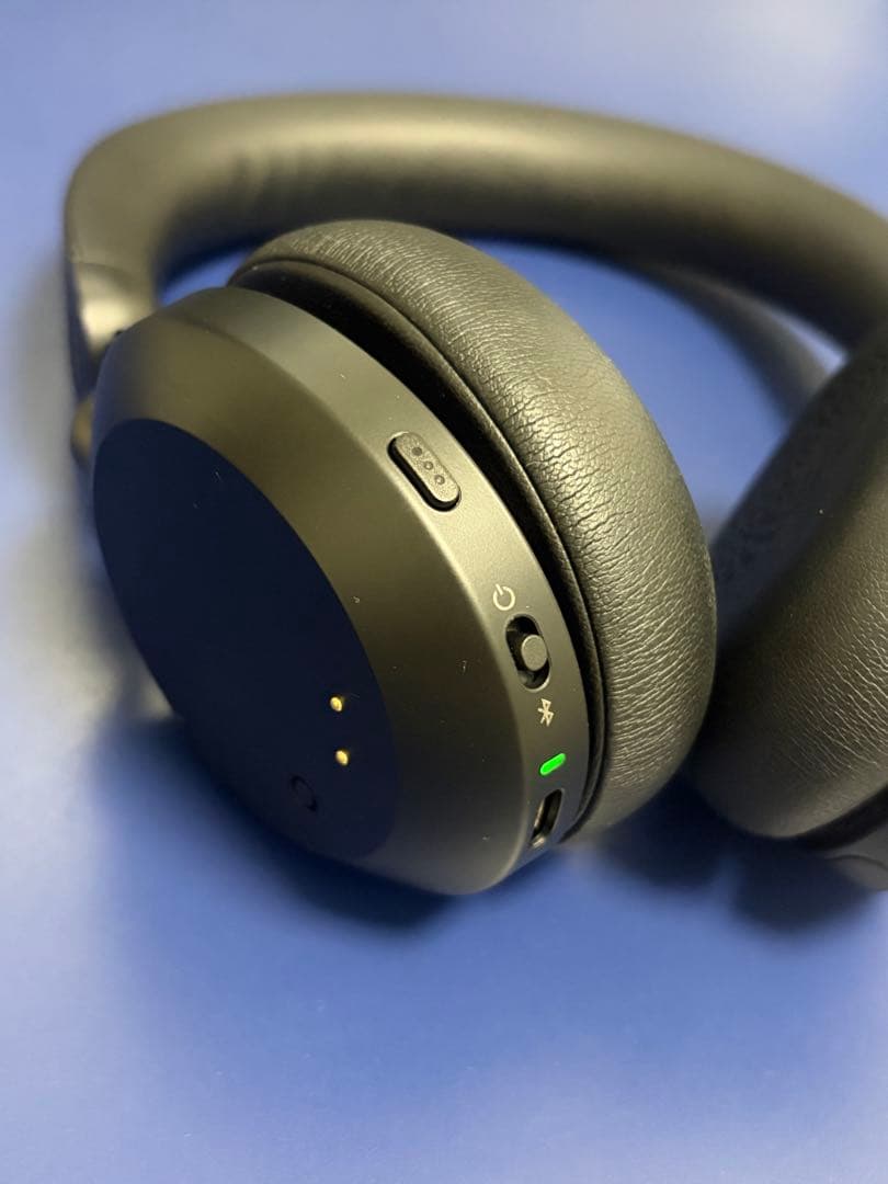 Jabra Evolve2 75 （充電スタンド付き）