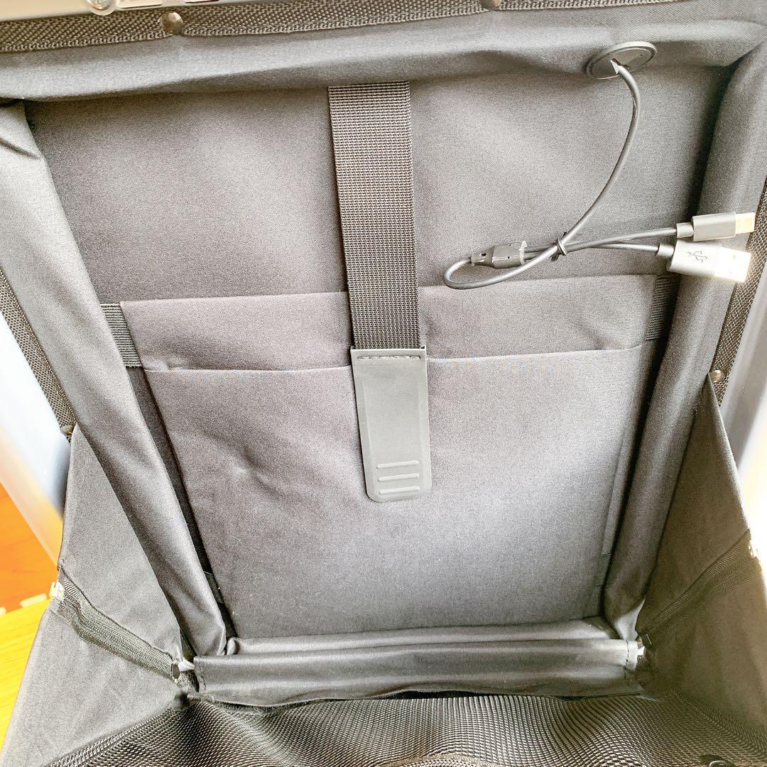 高機能‼️ スーツケース ストッパー付　シルバー フロントオープン　Mサイズ