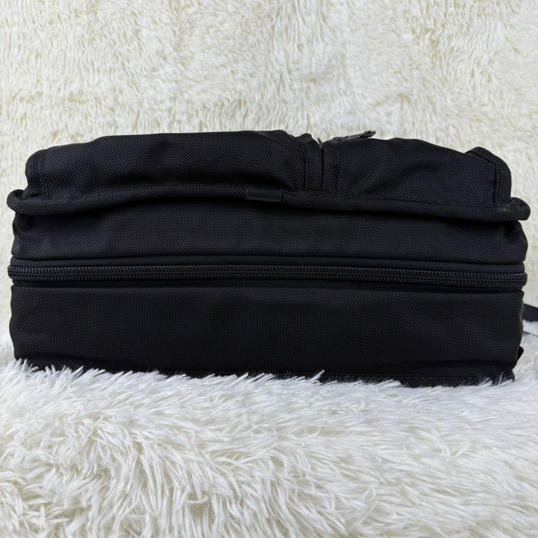 【完品】トゥミ アルファ ビジネス ショルダー エクスパンダブル 26141DH