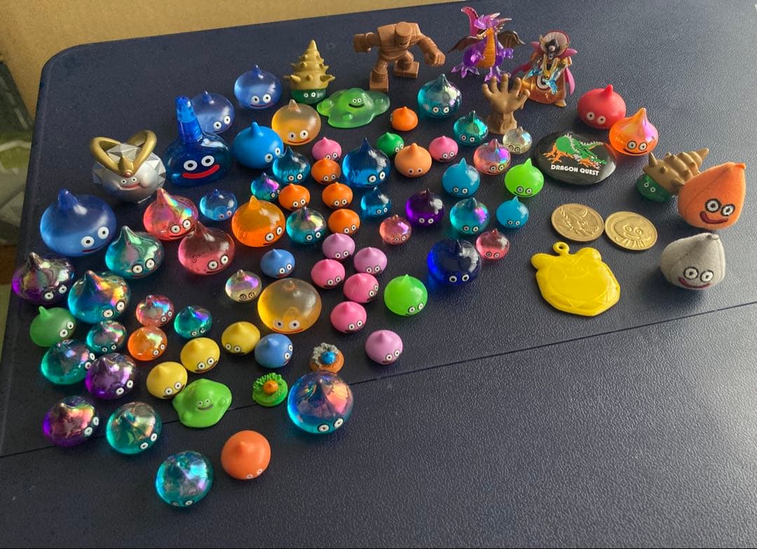 ドラゴンクエストシリーズ　スライムいっぱい