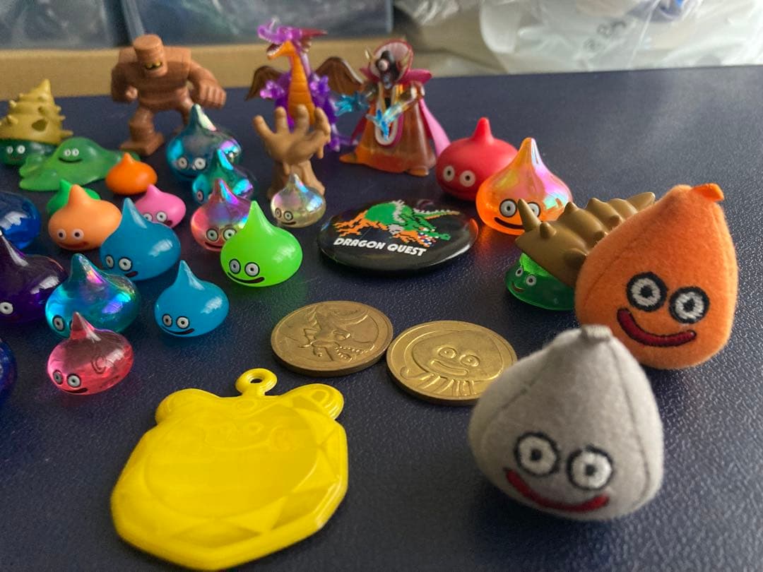 ドラゴンクエストシリーズ　スライムいっぱい