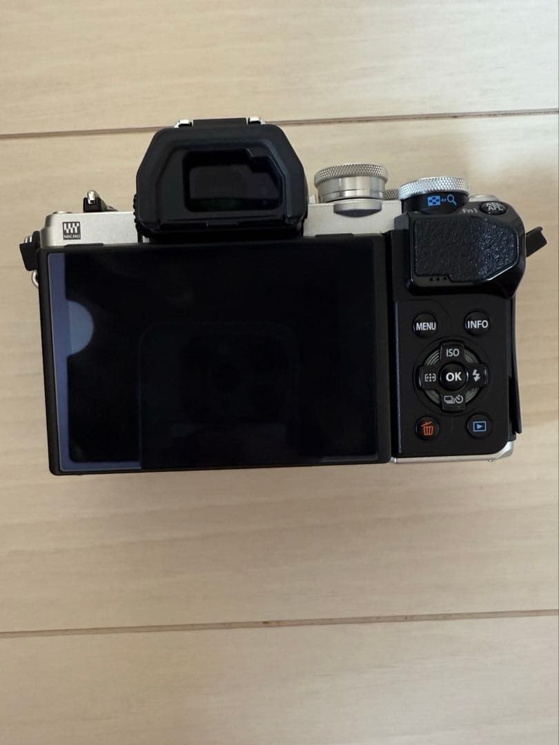 OLYMPUS E-M10 MarkⅢ