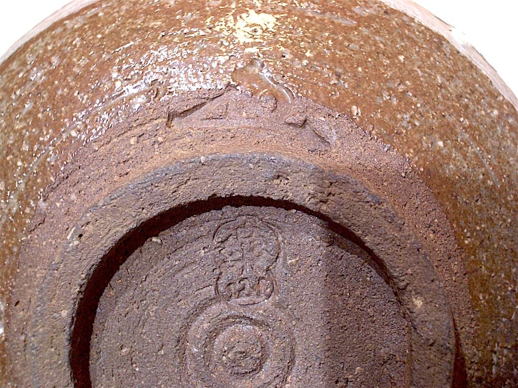 清水楽山 作　小堀遠州 花押 印銘　小服　唐津茶碗　無傷　箱無。