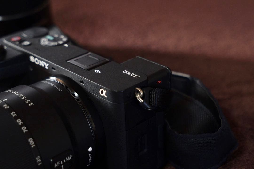 Sonyα6700 ミラーレス一眼カメラ レンズ2種類付き