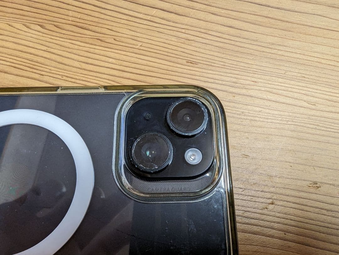 iPhone15　本体　SIMフリー　256GB　箱ありケース付ガラスフィルム張