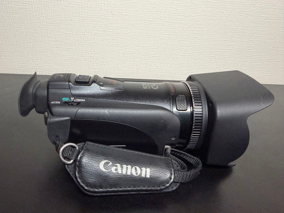 【中古品・美品】Canon iVIS HF G20 デジタルビデオカメラ