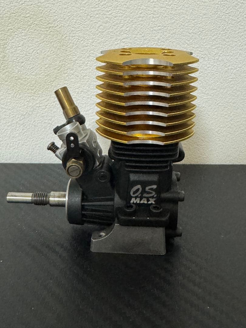 OS MAX CV-R 2ストロークエンジン