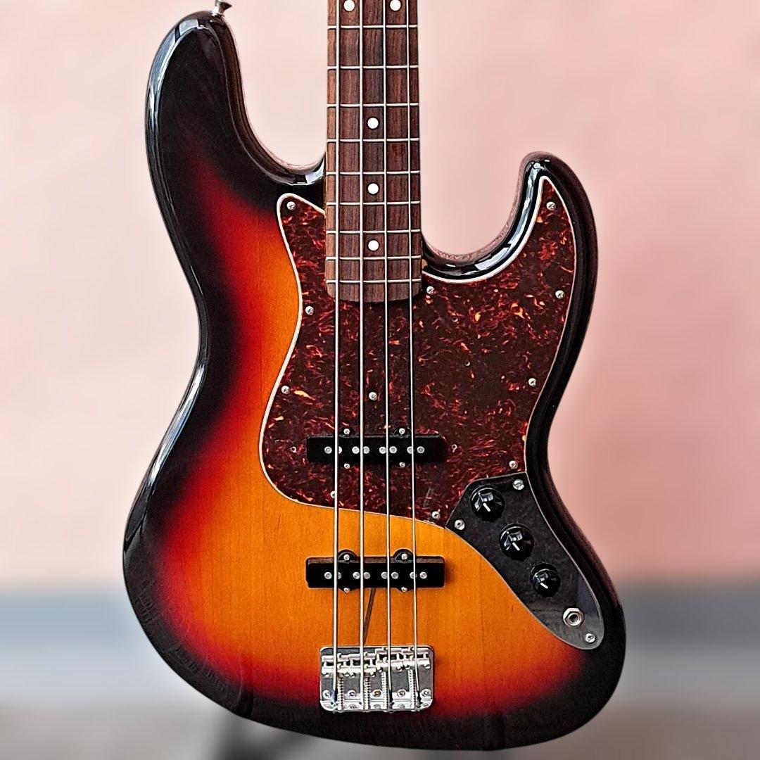 ■Fender Japan JB 62 Jazz Bass フェンダー ジャズベ