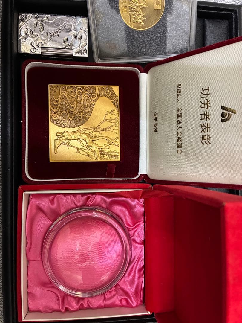 じ*ぽ様 【遺品整理】大量まとめ売り古銭、アクセサリー、小物