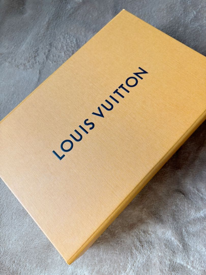 即日発送❤︎本物　ルイヴィトン　マフラー　エシャルプ レディース　メンズ