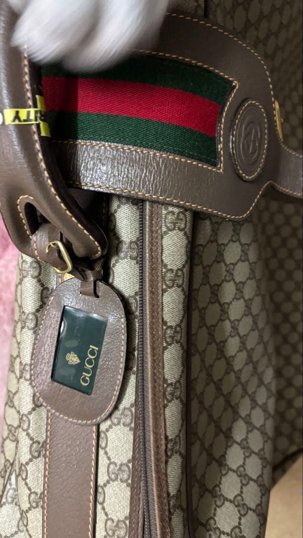Gucci GGパターン トラベルポーチ