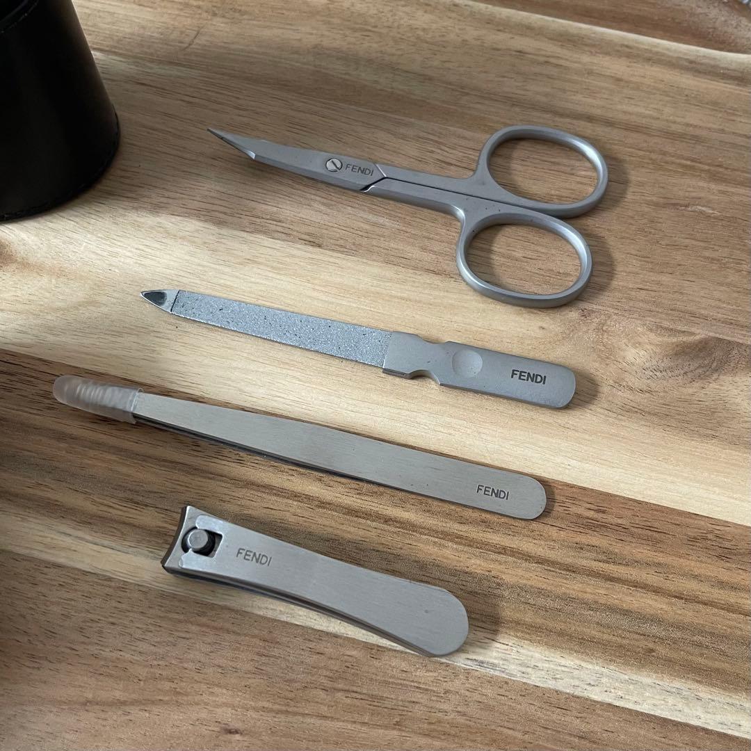 FENDI フェンディ FF ネイルケア 新品未使用 旅行 クリスマス ギフト