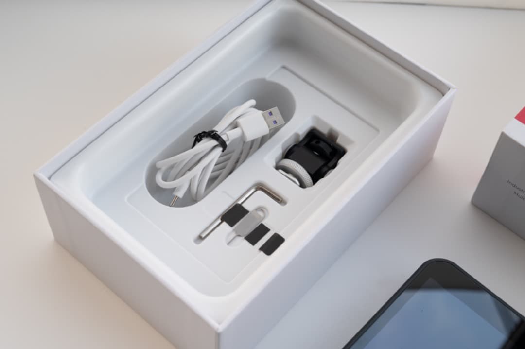 Instream ストリーミングデバイス 本体