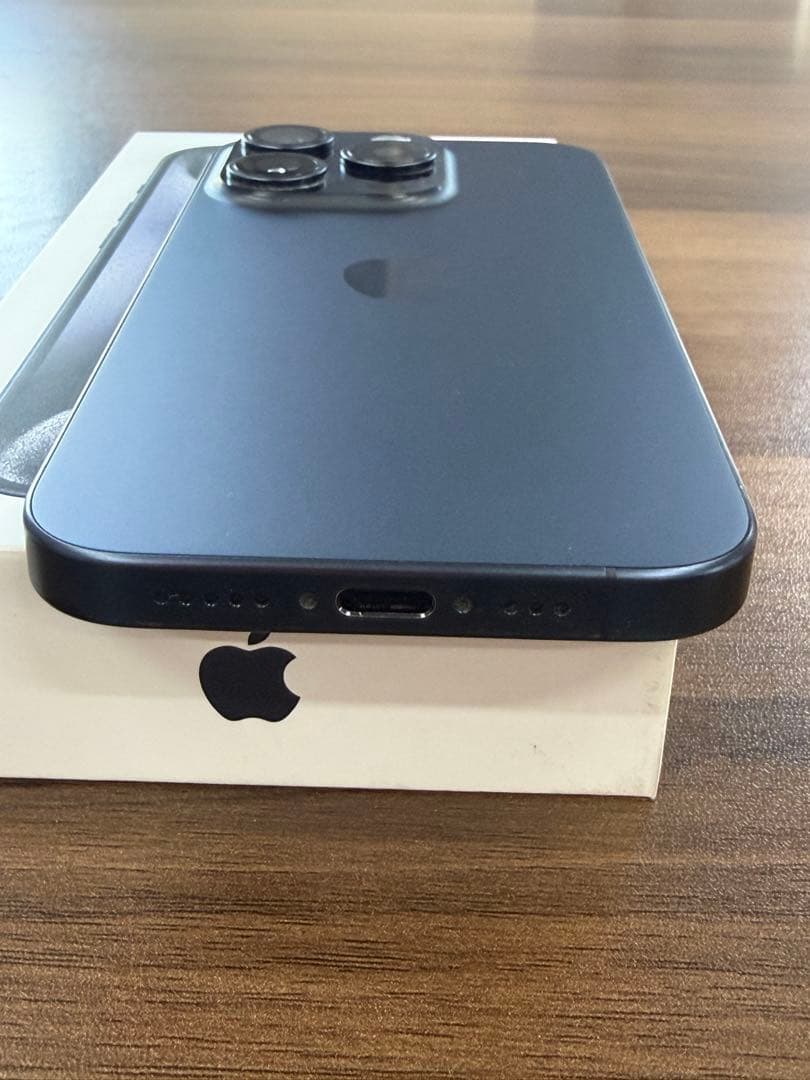 ？AppleCare付 iPhone 15 Pro 512GB