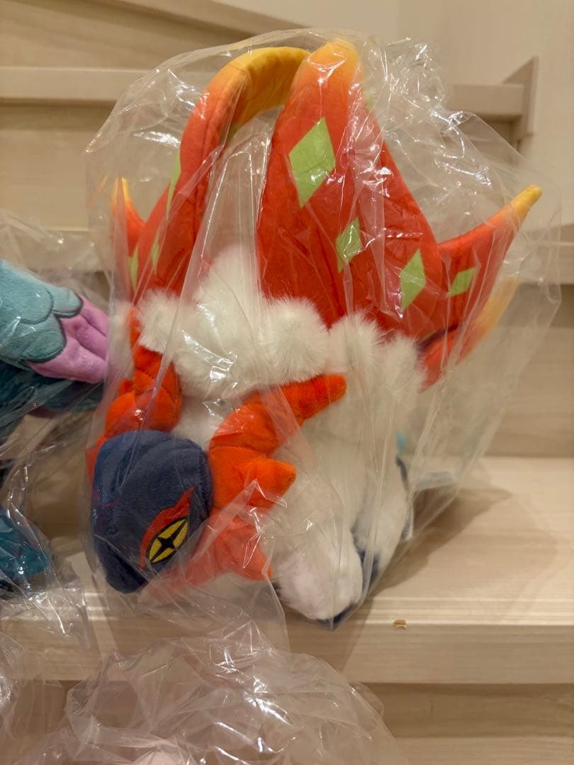 パオジアン　チヲハウハネ　ハバタクカミ　サケブシッポ　ぬいぐるみ