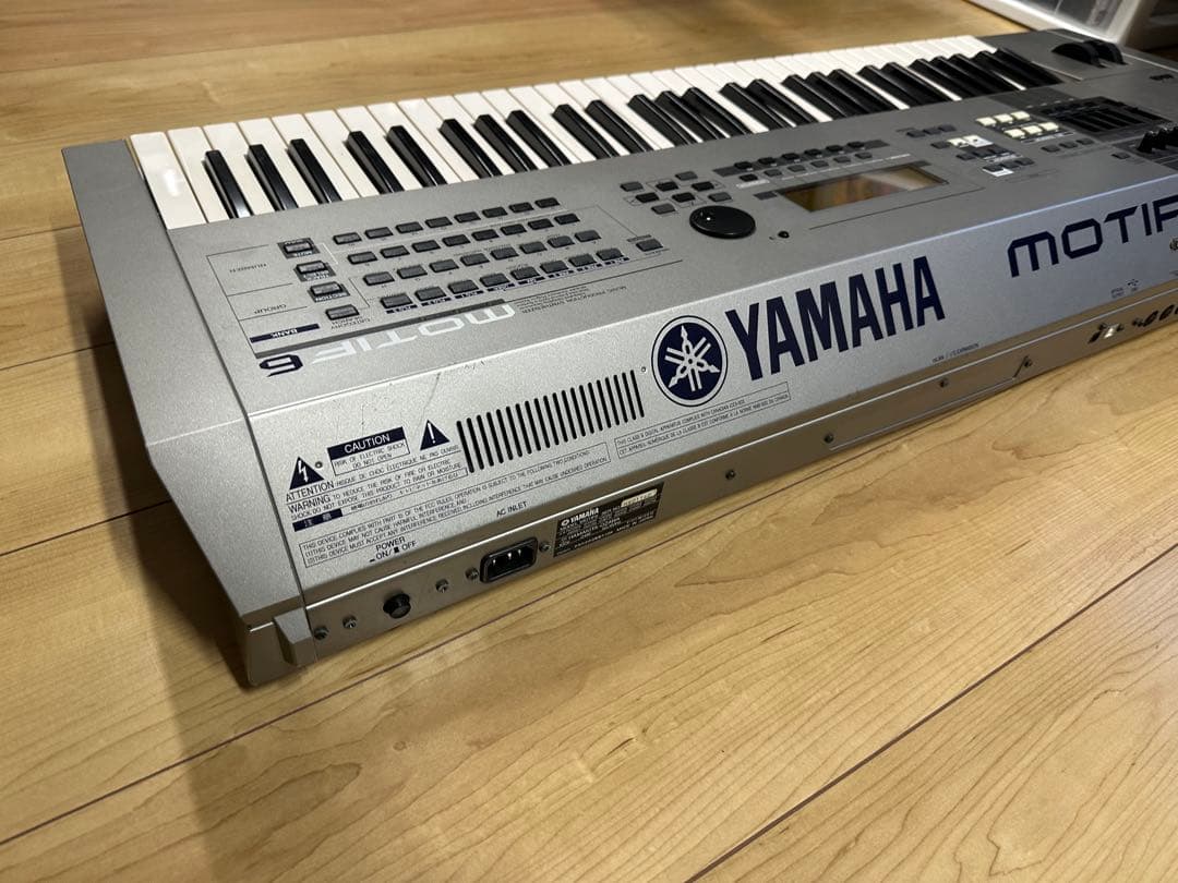 YAMAHA MOTIF 6 シンセサイザー