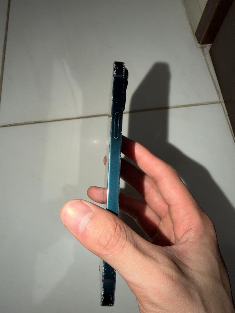 Apple iPhone 14plus本体 256G バッテリー残量85%