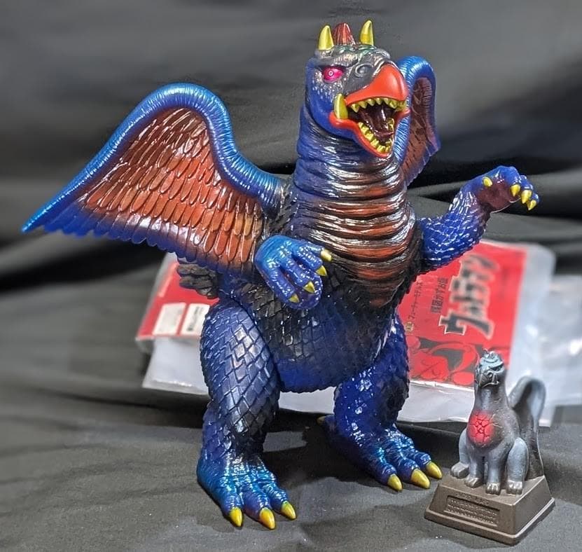 楳図かずお版 ヒドラ＋石像（フューチャーモデルズ／アート・ストーム）ソフビ