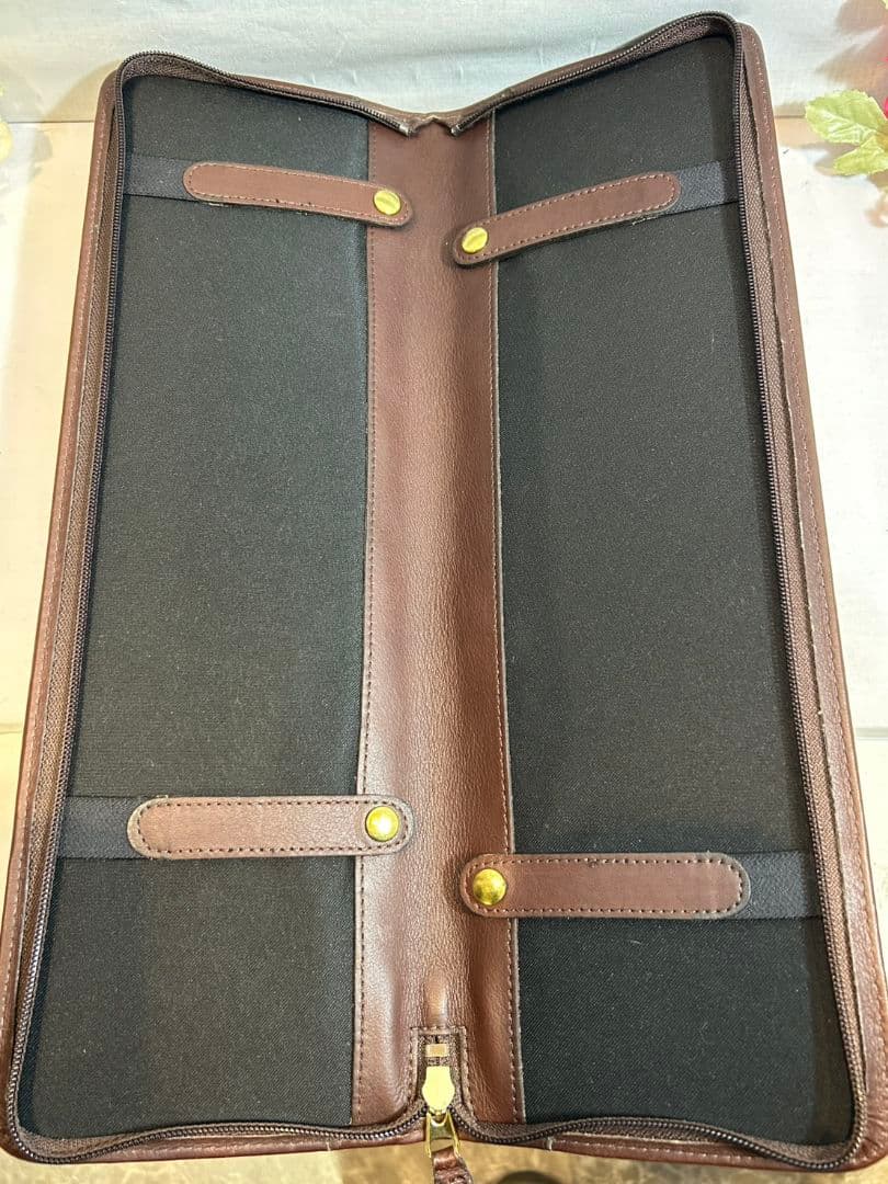 【美品】コーチ　オールドコーチ　ネクタイケース　ネクタイ2枚収納可能　ポーチ付き